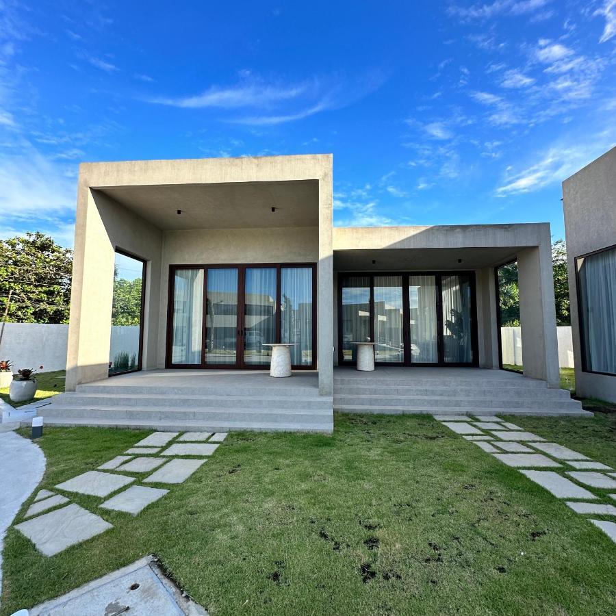Tana Beach Villas リアン エクステリア 写真