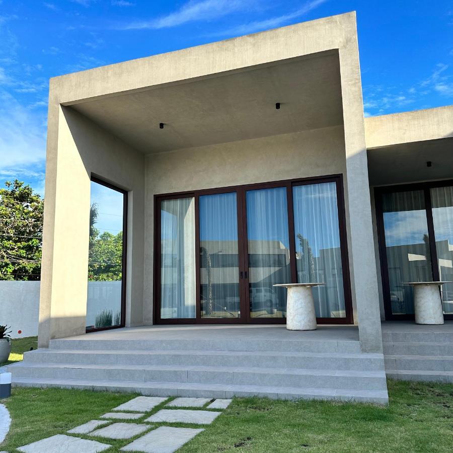 Tana Beach Villas リアン エクステリア 写真