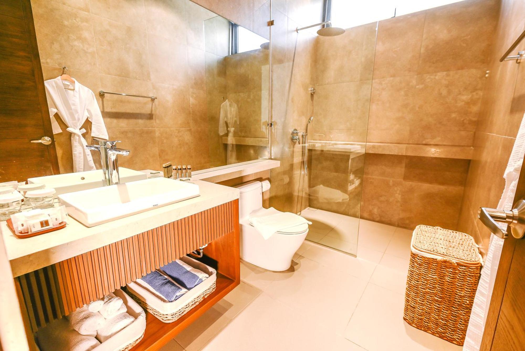 Tana Beach Villas リアン エクステリア 写真